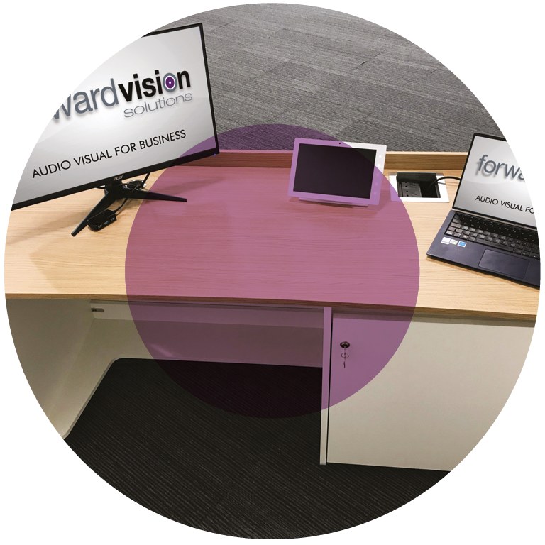 trainingdesks-circle-3